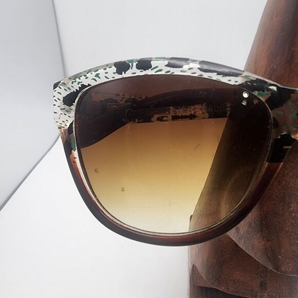 Steve Madden Brown & Animal Print Sunglasses main image 8